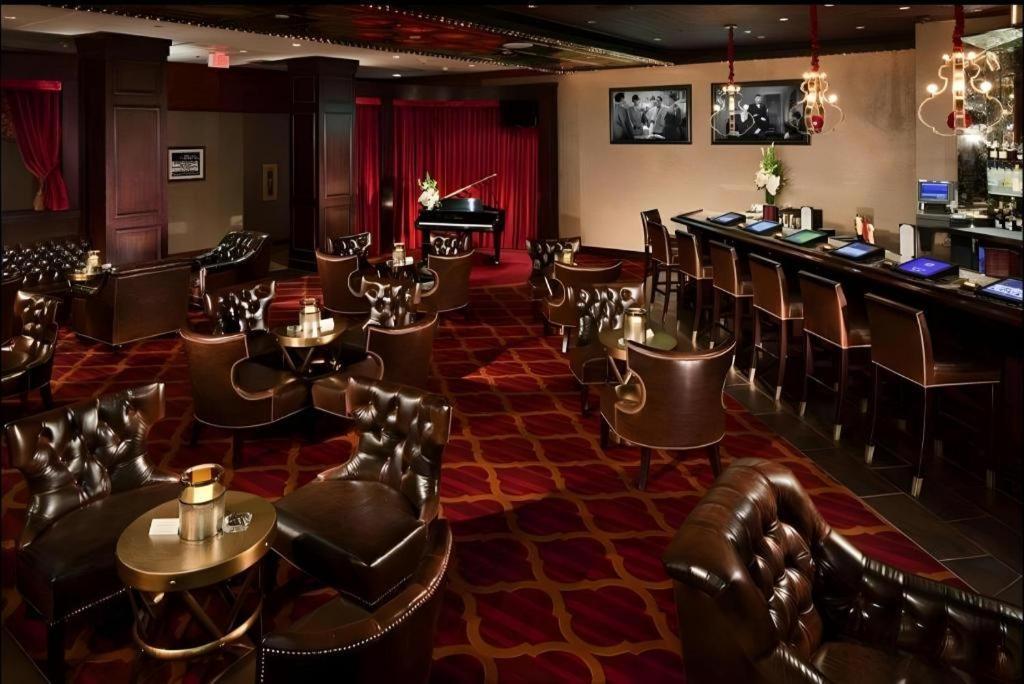 El Cortez Y Casino