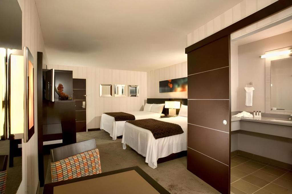 Resort Gold Coast And Casino
