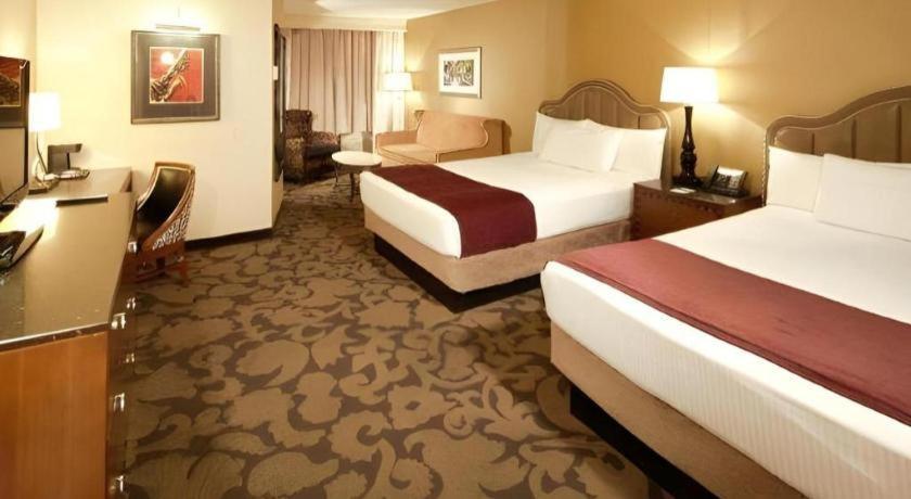 Resort Orleans And Casino Las Vegas
