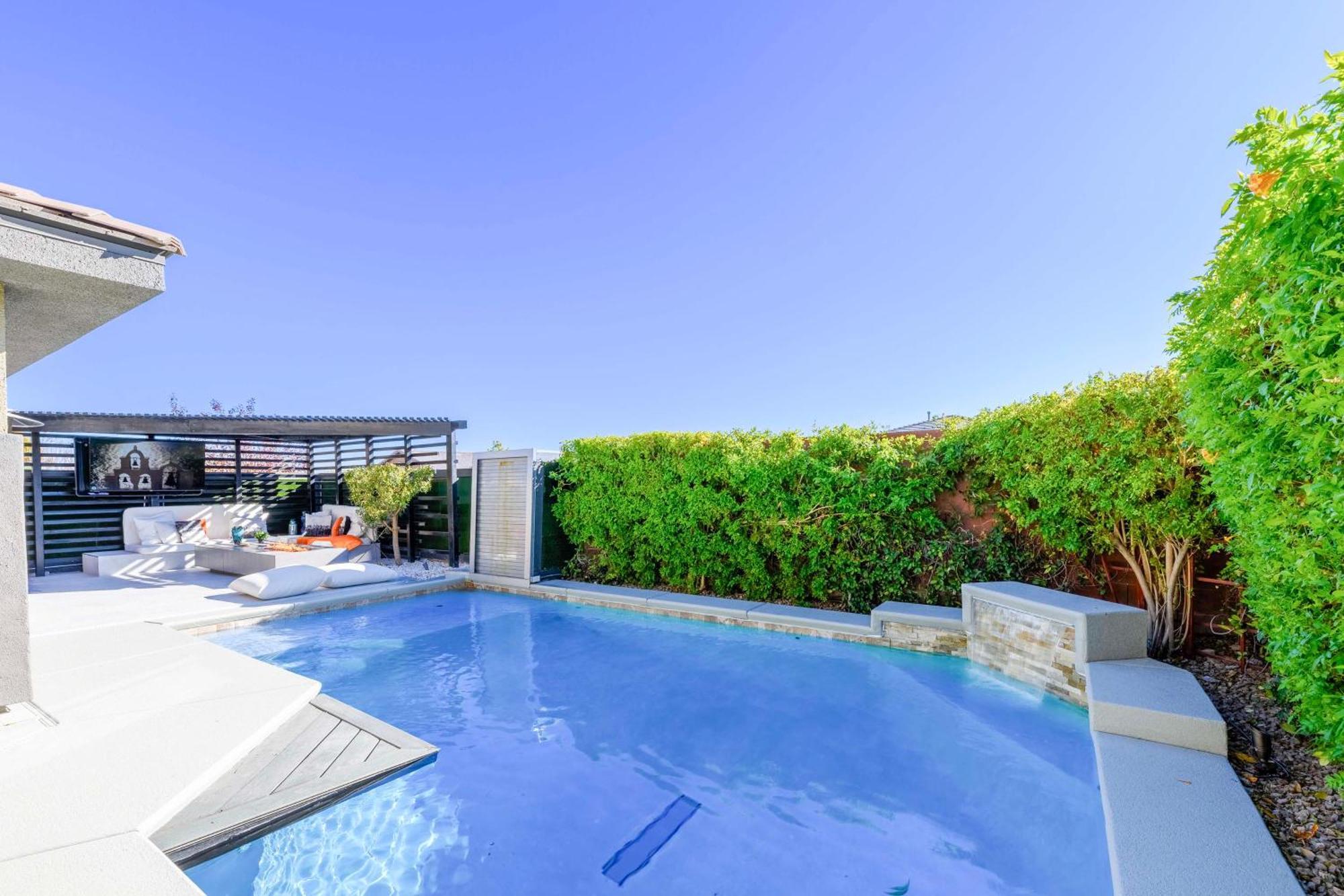 Summerlin Luxury-modern With Pool And Cabana! Holiday home *