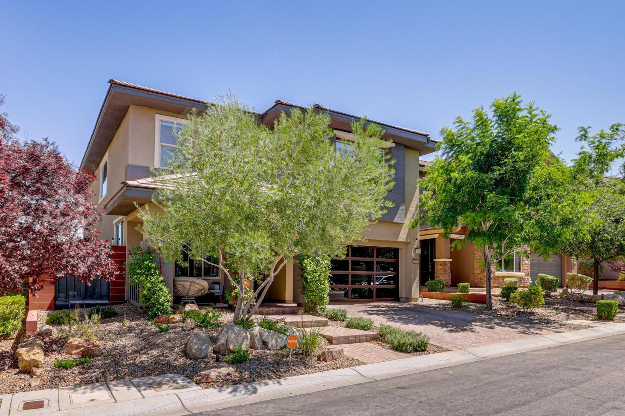 Summerlin Luxury-modern With Pool And Cabana! Holiday home Las Vegas