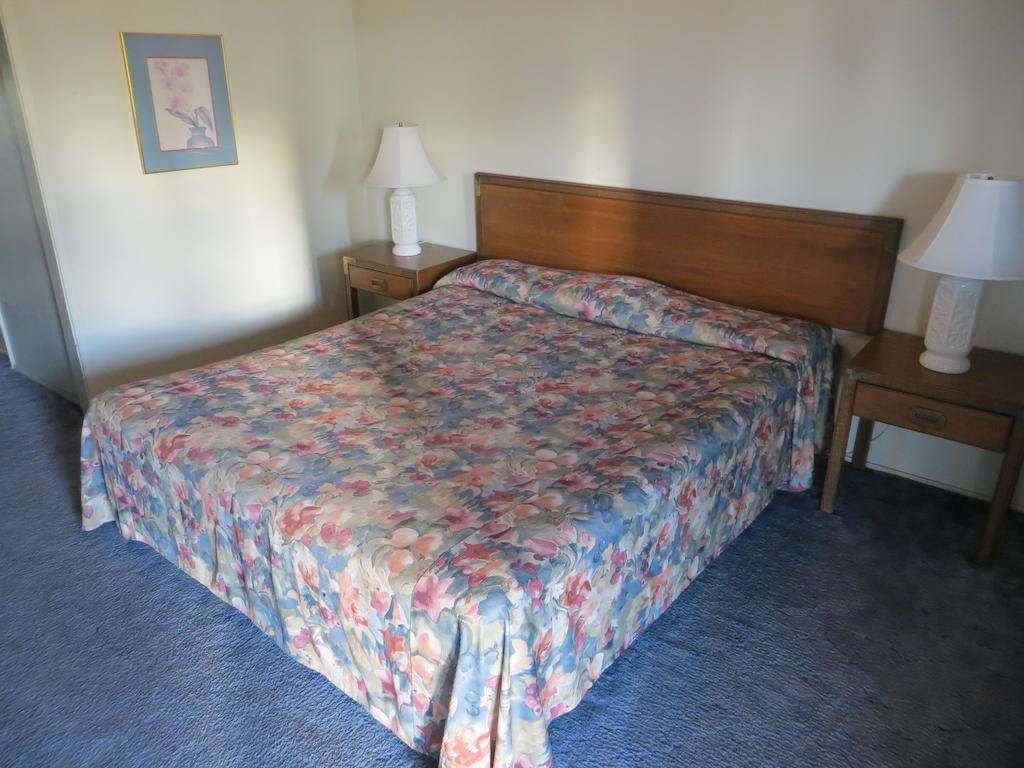 Aparthotel Enticing At Strat Casino Strip *
