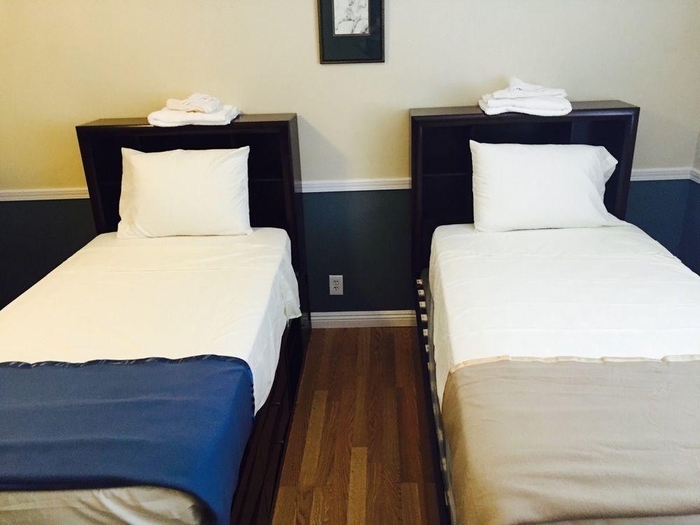 Travelers Bed & Breakfast Hostel Hostel