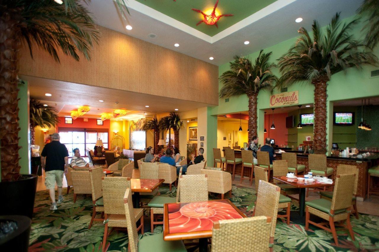 Hampton Tropicana