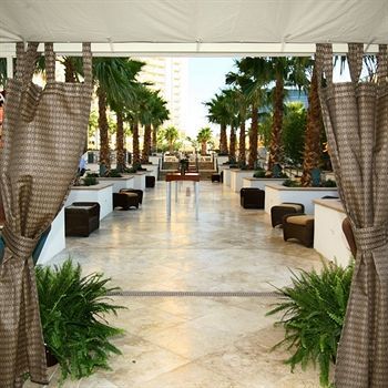 Luxury International At The Signature