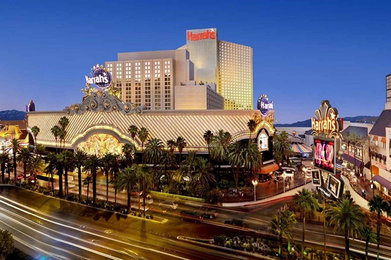Resort Harrah's Vegas & Casino