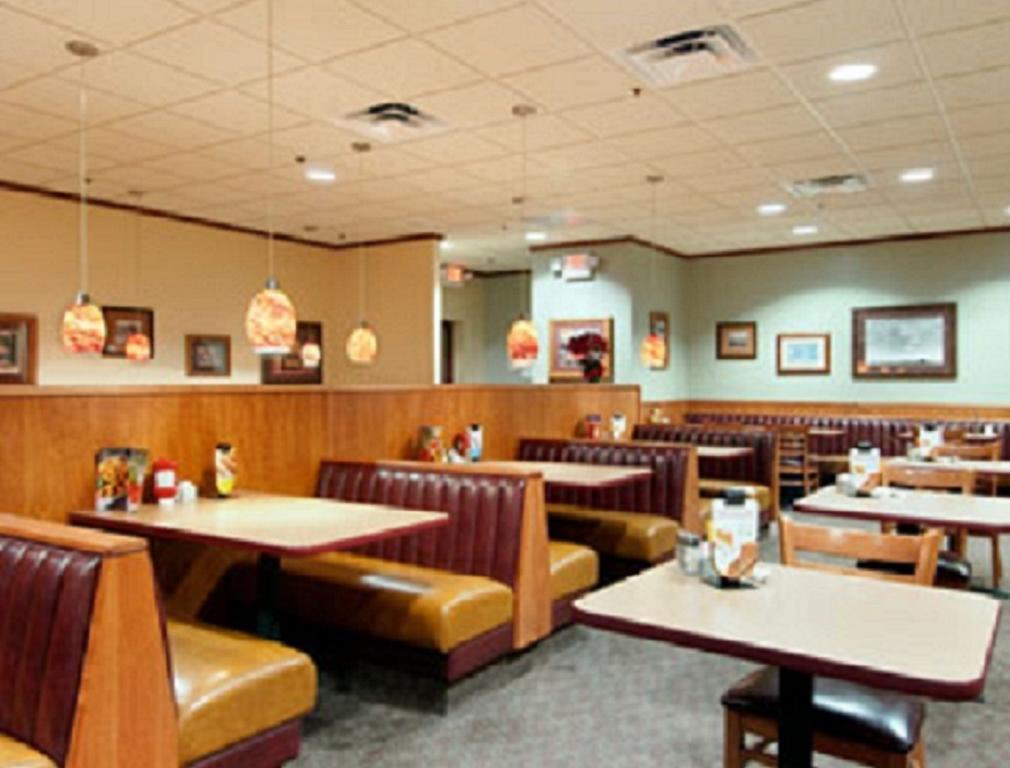 Days By Wyndham Vegas Wild Wild West Gambling Hall 3*