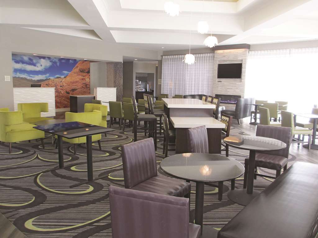 La Quinta By Wyndham Summerlin Tech Hotel
