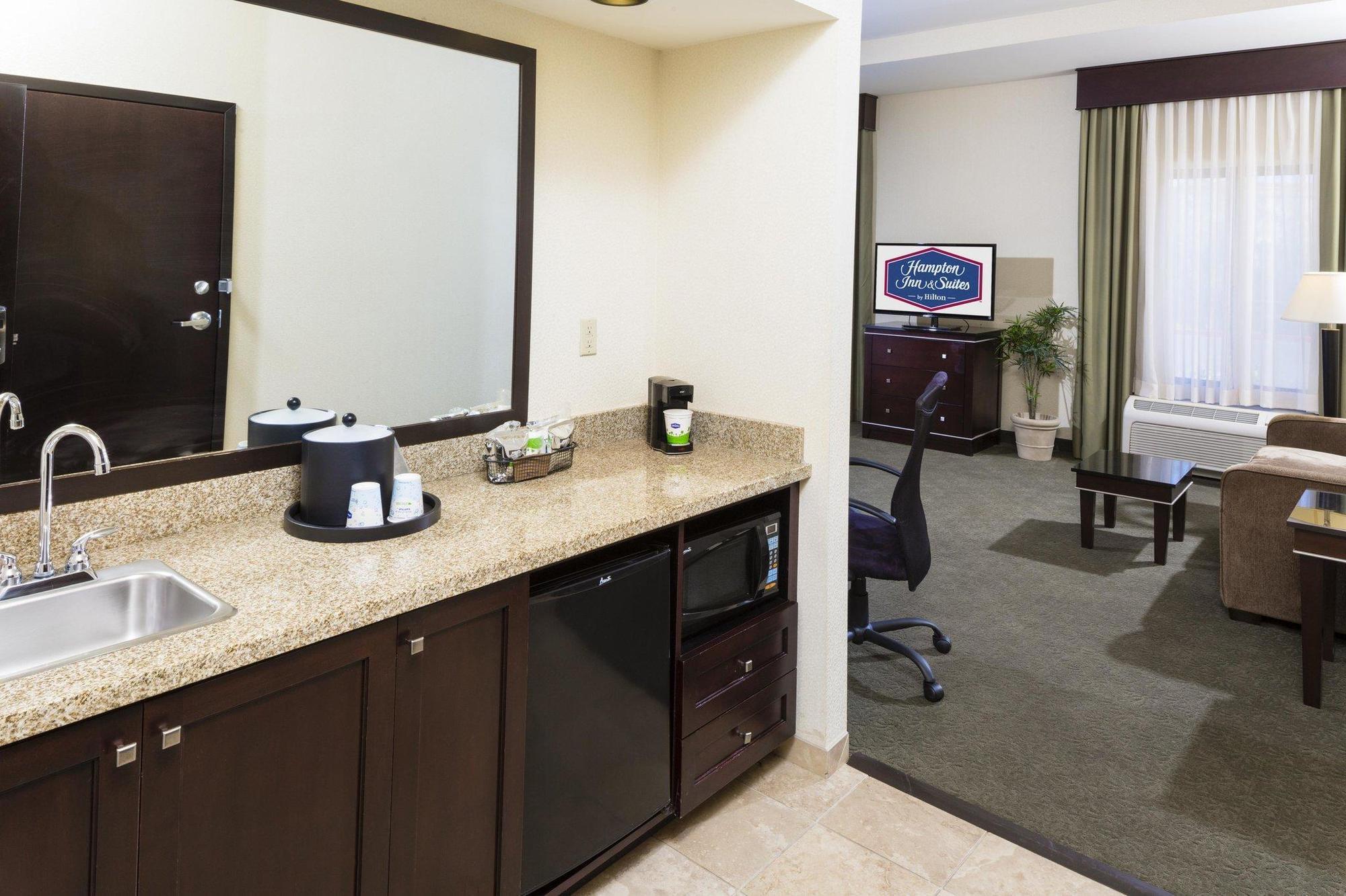 Hotel Hampton & South