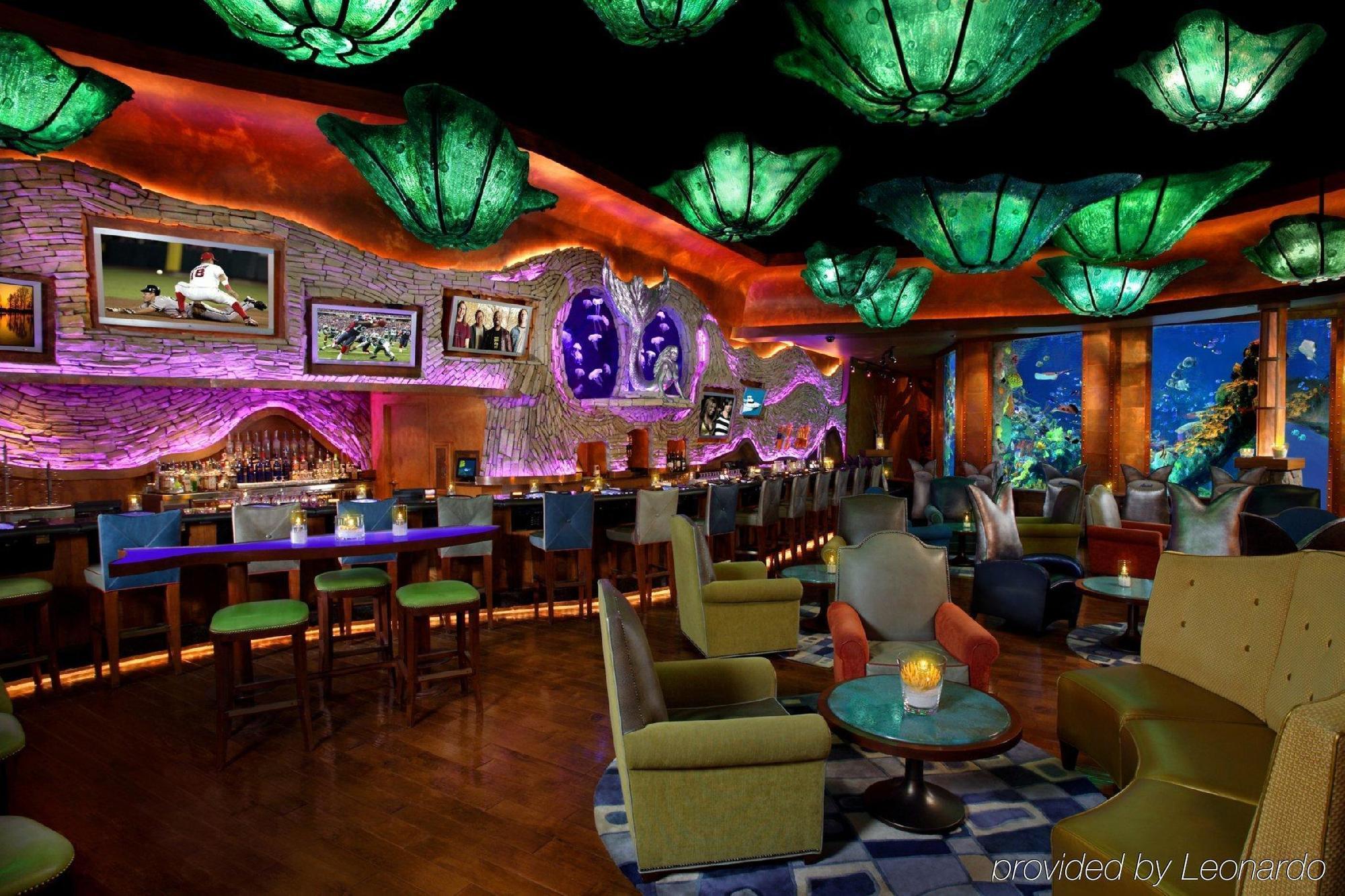 Silverton Casino Resort 3*