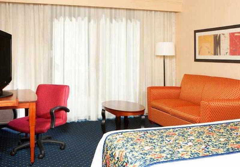 Hotel Courtyard By Marriott Vegas Convention Center