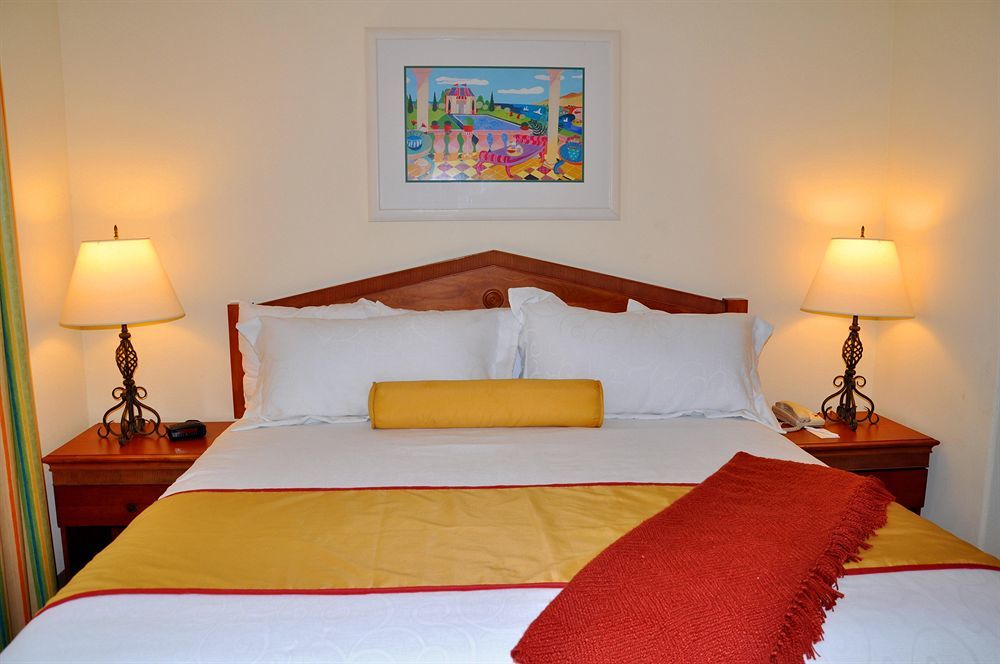 Club De Soleil All-suite 4*