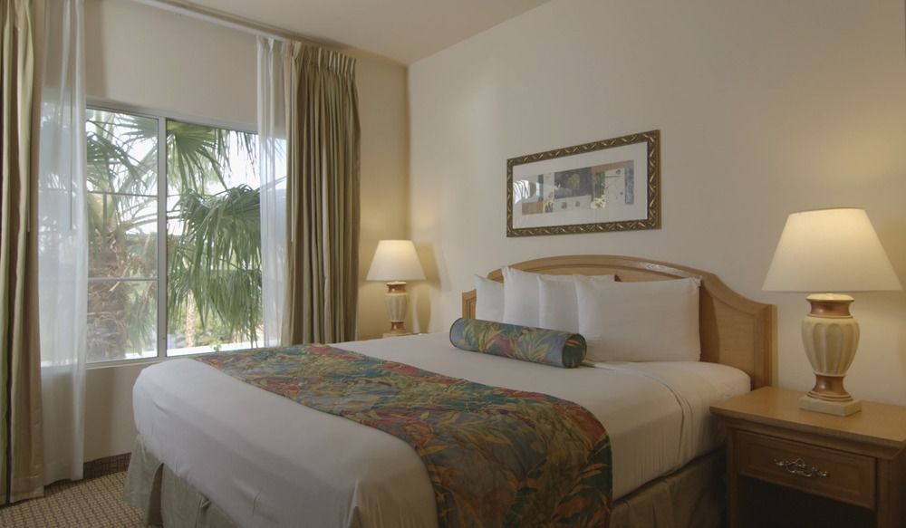 Club De Soleil All-suite Resort Las Vegas