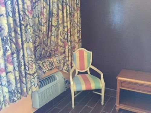 Motel Crown Vegas