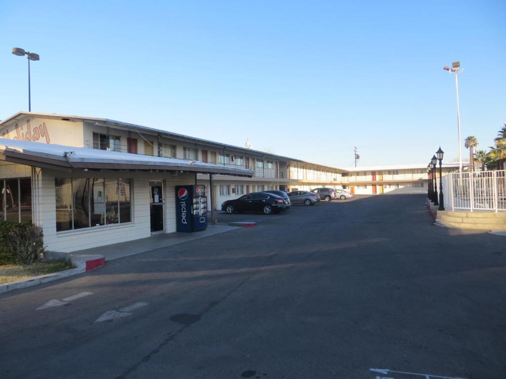 Aparthotel Enticing At Strat Casino Strip Las Vegas