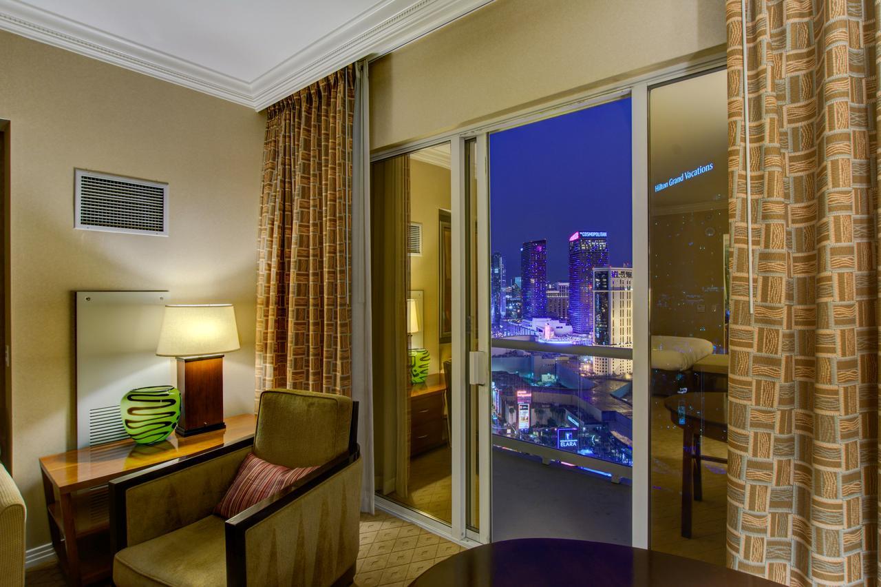 Penthouse With Strip View At The Signature At Mgm Grand 4*