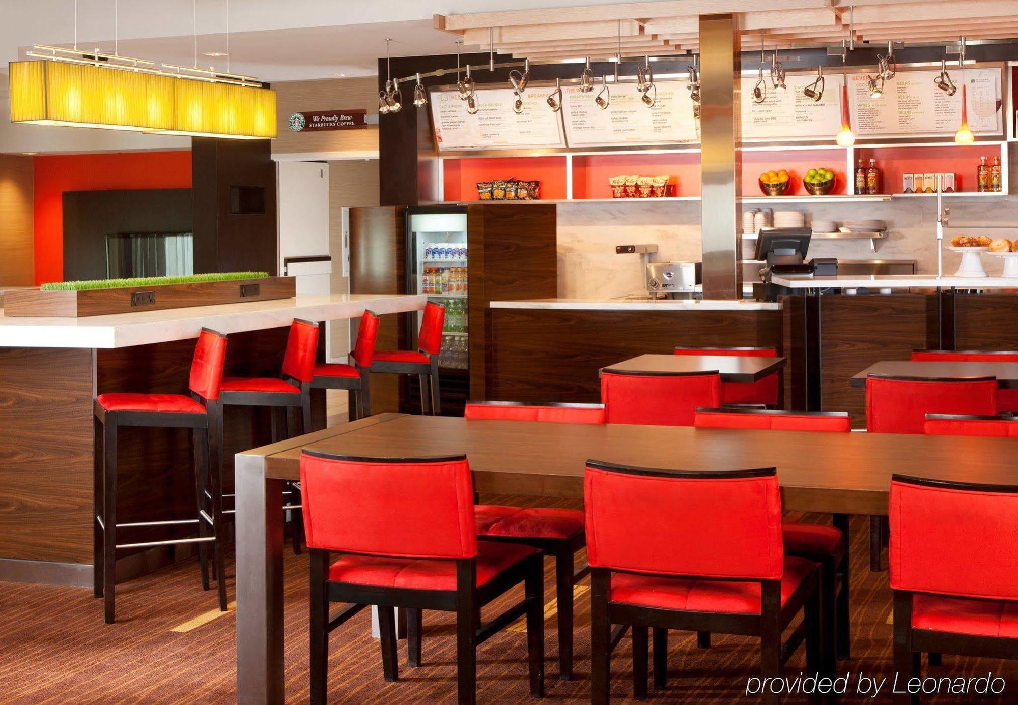 Courtyard By Marriott Vegas Convention Center Hotel