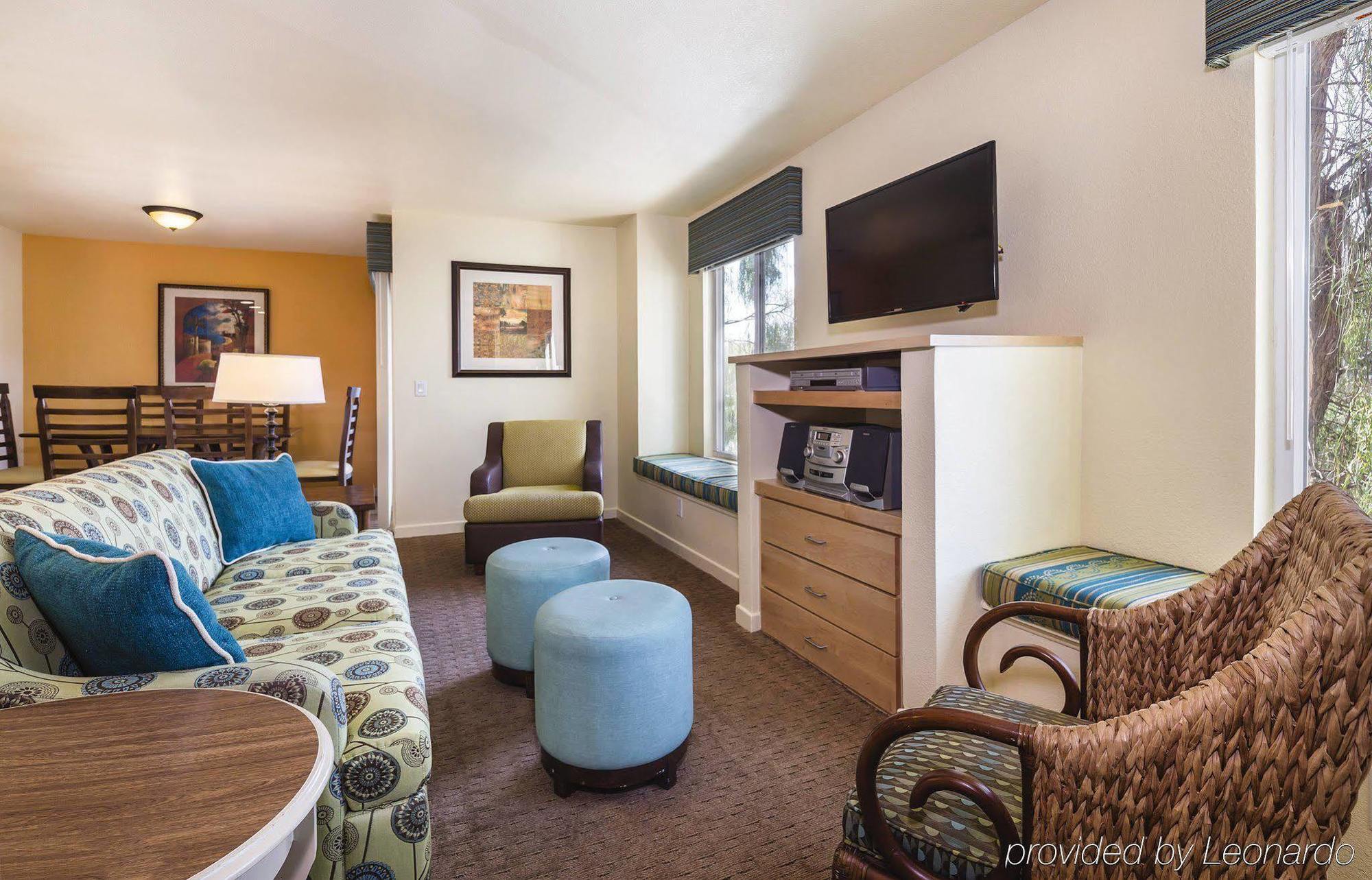 Worldmark Vegas Tropicana Aparthotel