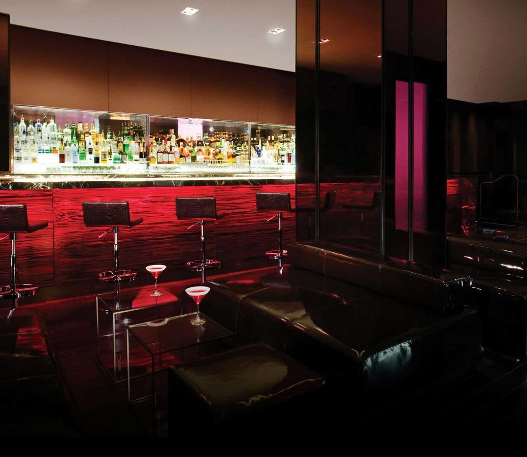 Palms Place With Balcony & Strip View * Las Vegas