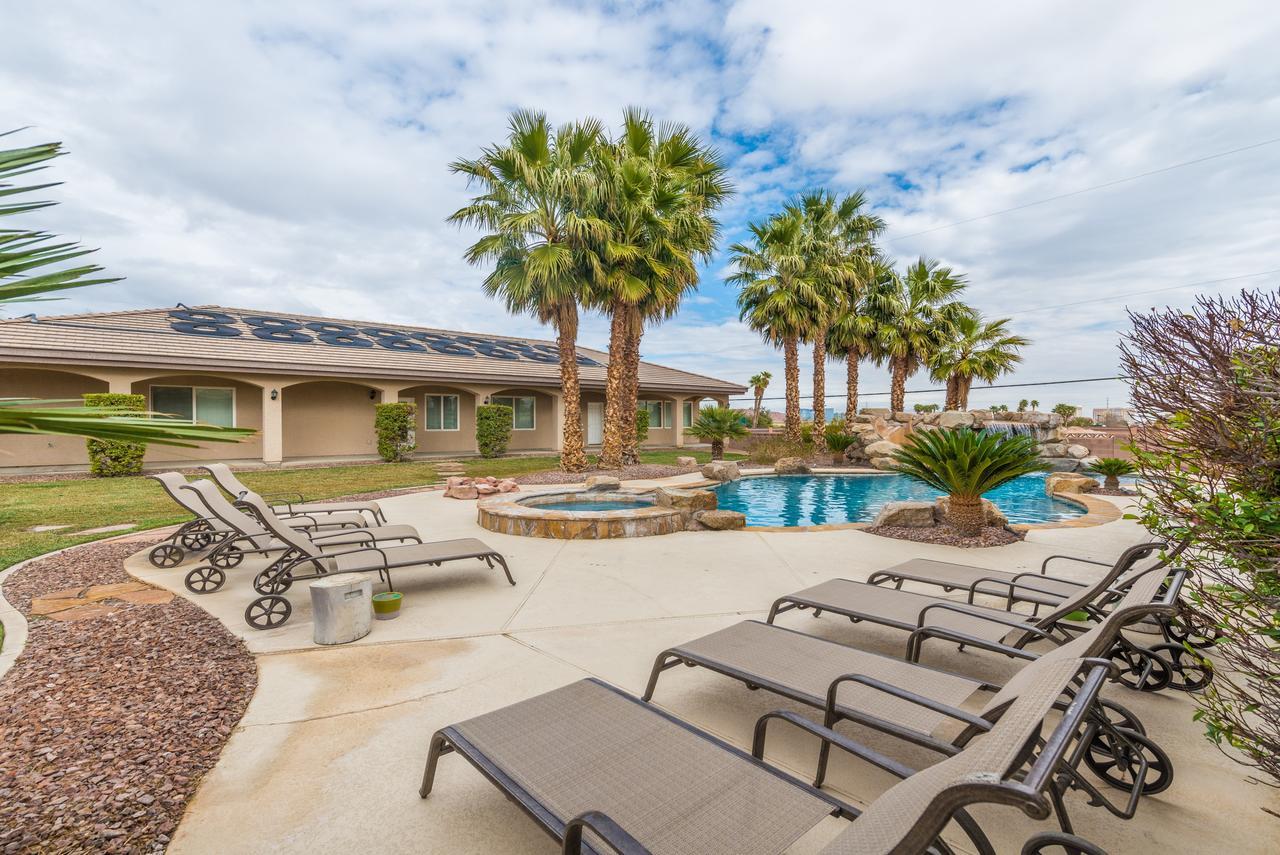 West Strip Paradise