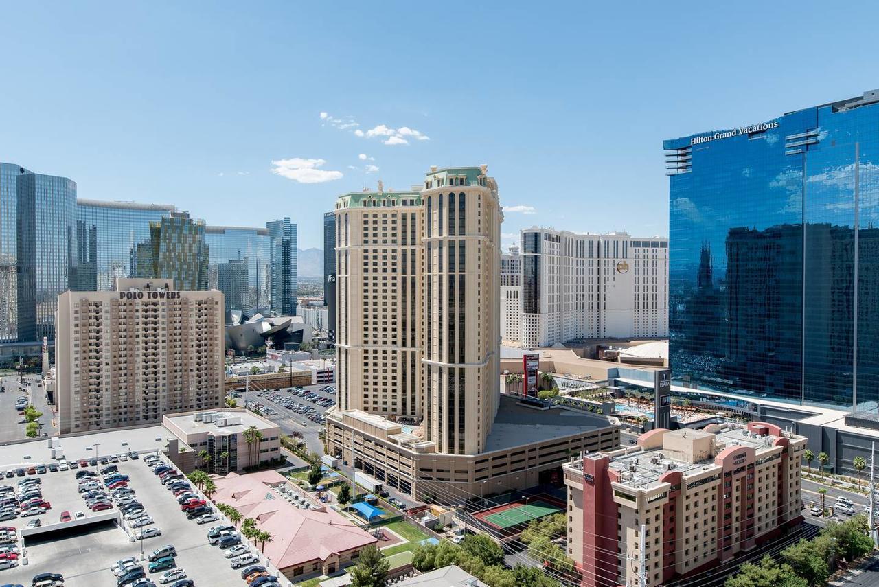 Aparthotel True 1br Balcony With Strip View At Mgm Signature