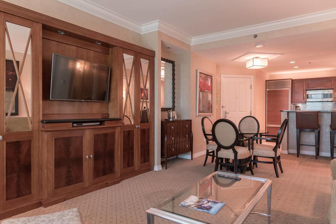 True 1br Balcony With Strip View At Mgm Signature 5*