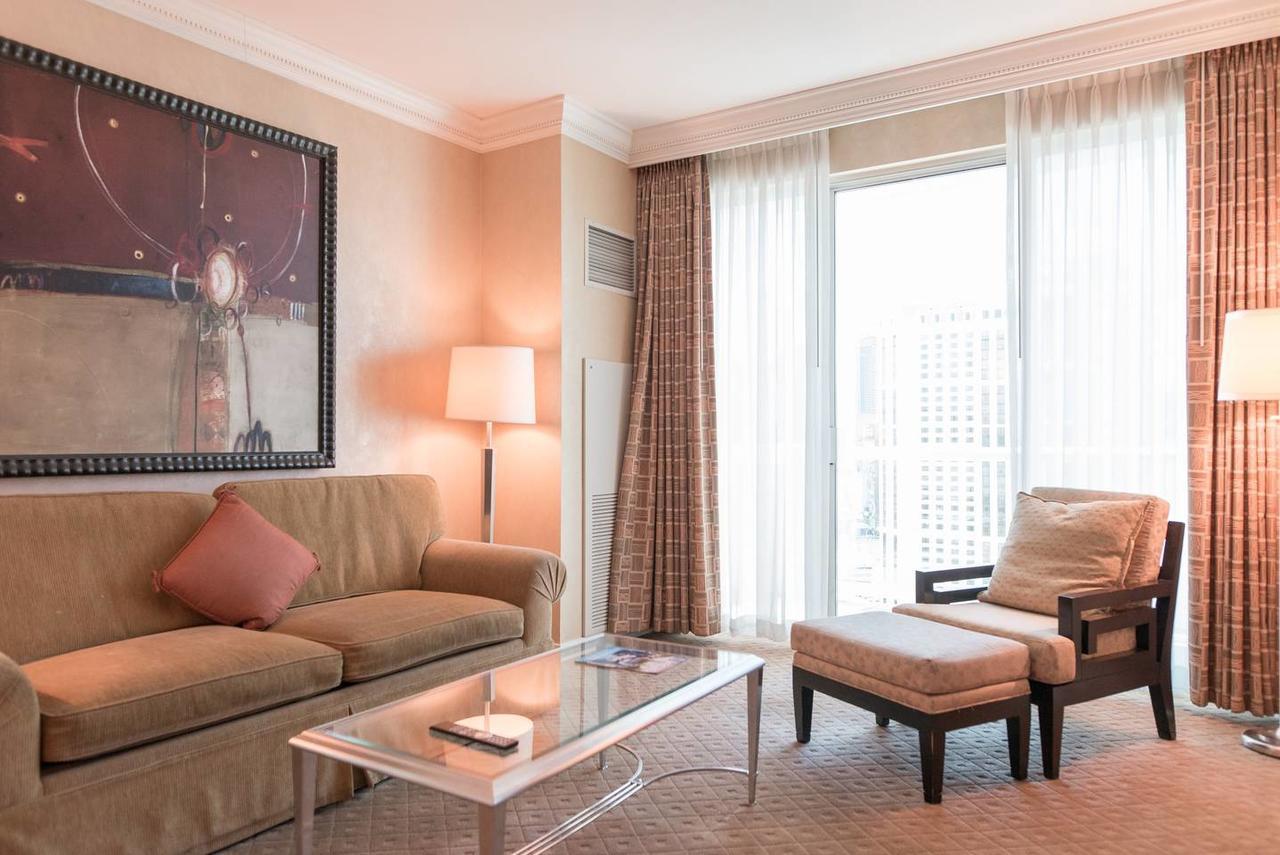 True 1br Balcony With Strip View At Mgm Signature Aparthotel 5*
