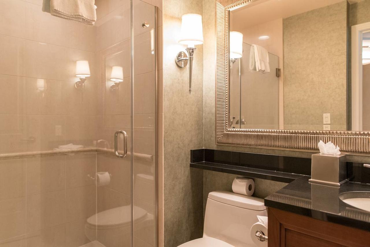 True 1br Balcony With Strip View At Mgm Signature Las Vegas
