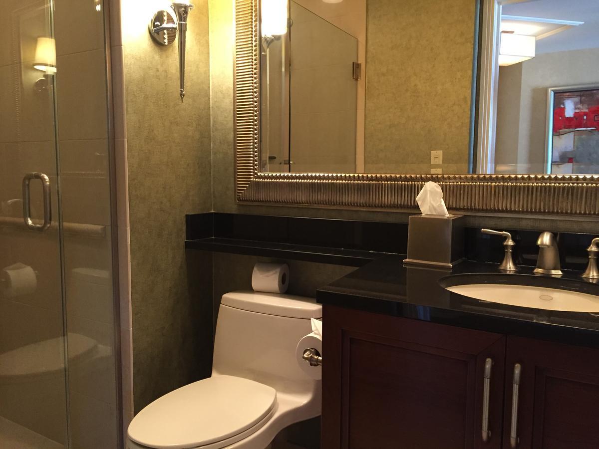 Aparthotel True 1br Balcony With Strip View At Mgm Signature Las Vegas