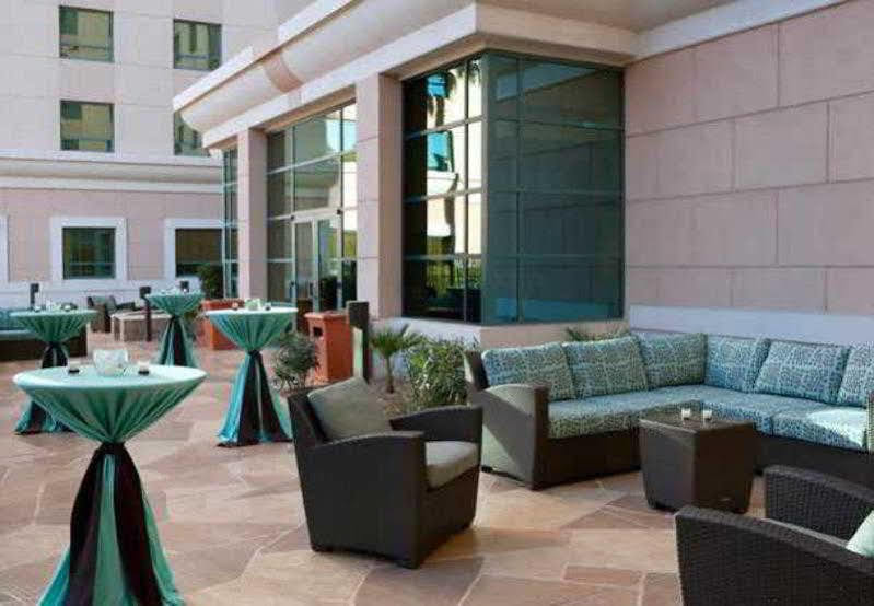 Hotel By Marriott Hughes Center 3*