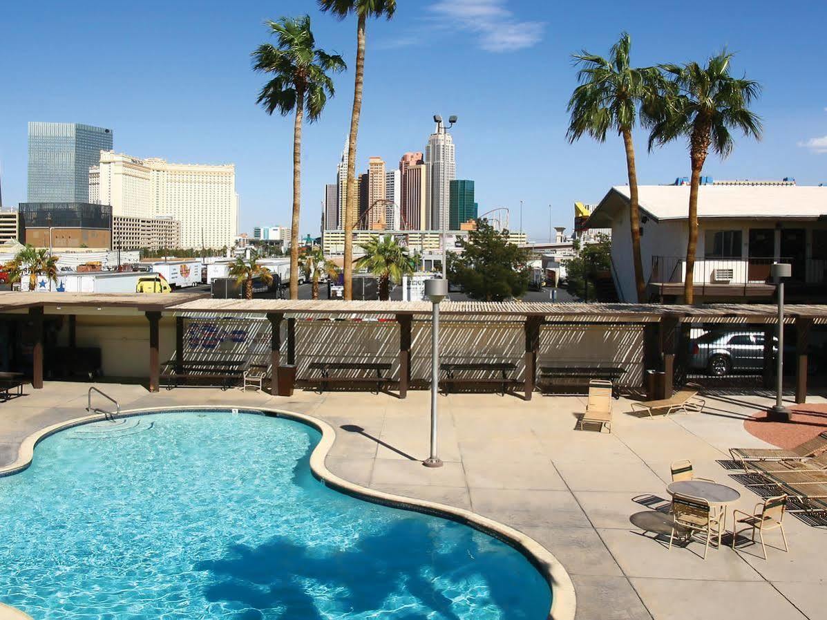 Days By Wyndham Vegas Wild Wild West Gambling Hall 3* Las Vegas