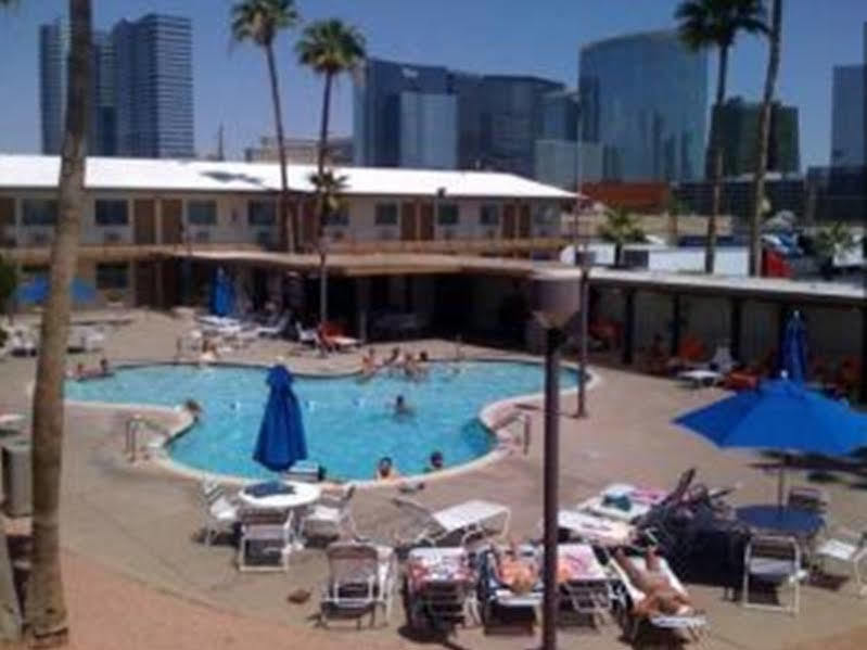 Days By Wyndham Vegas Wild Wild West Gambling Hall 3*