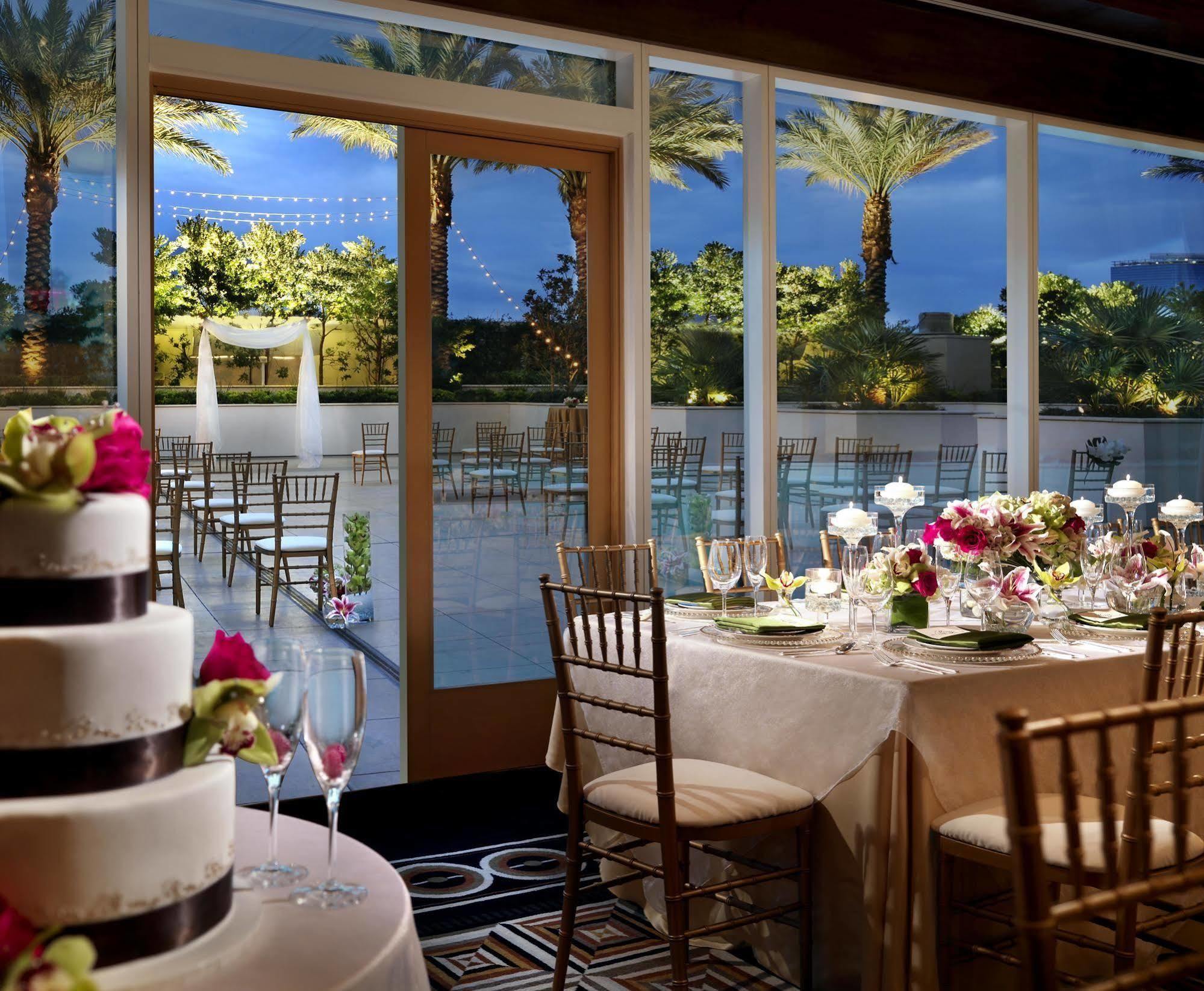 Trump International Vegas Resort 5*