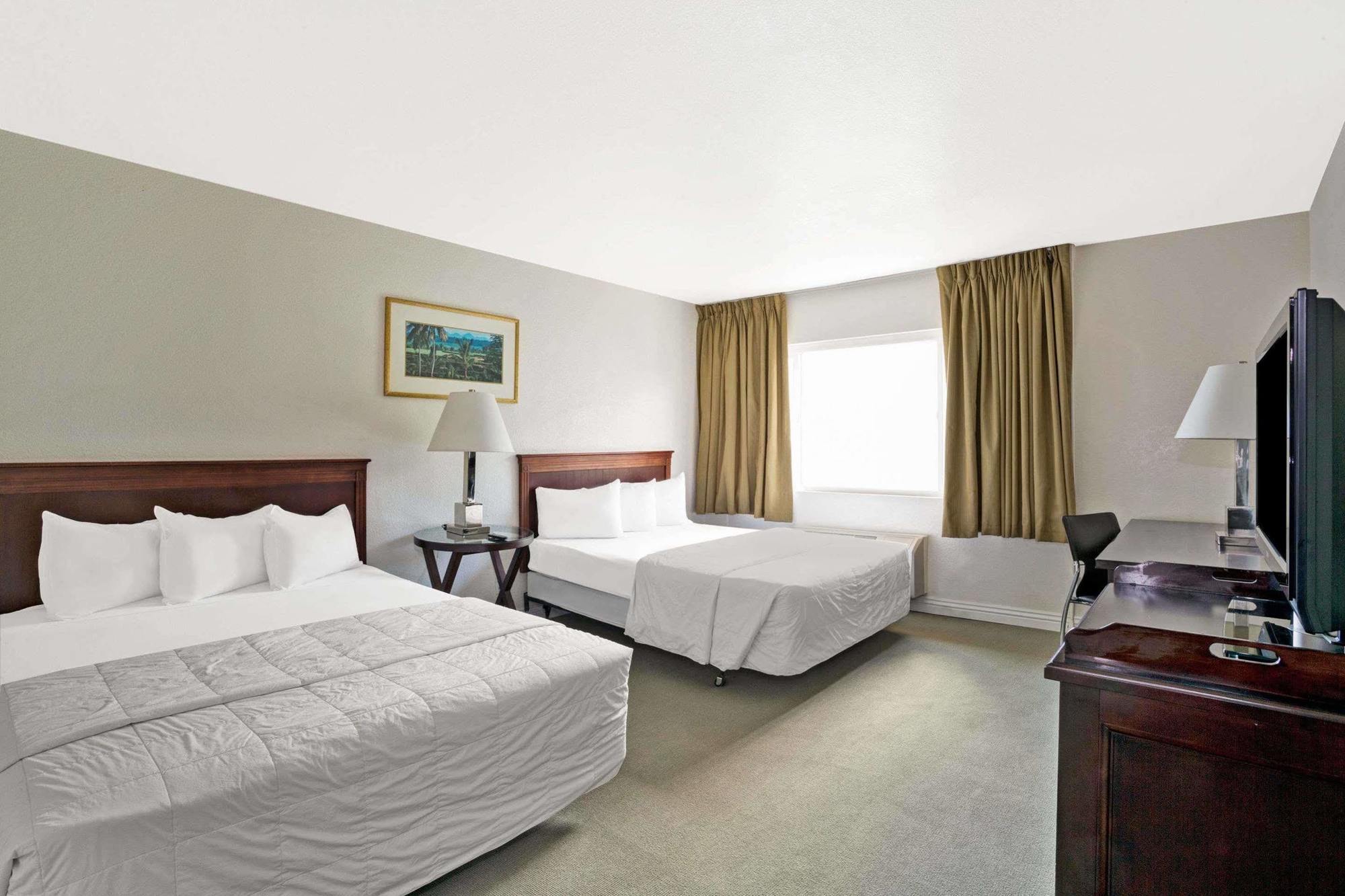 Super 8 By Wyndham North Strip/fremont St. Area 2*