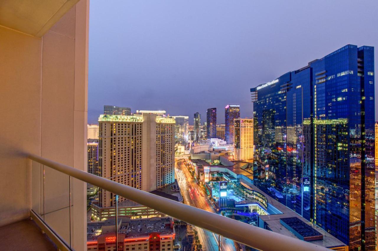 Penthouse With Strip View At The Signature At Mgm Grand 4*