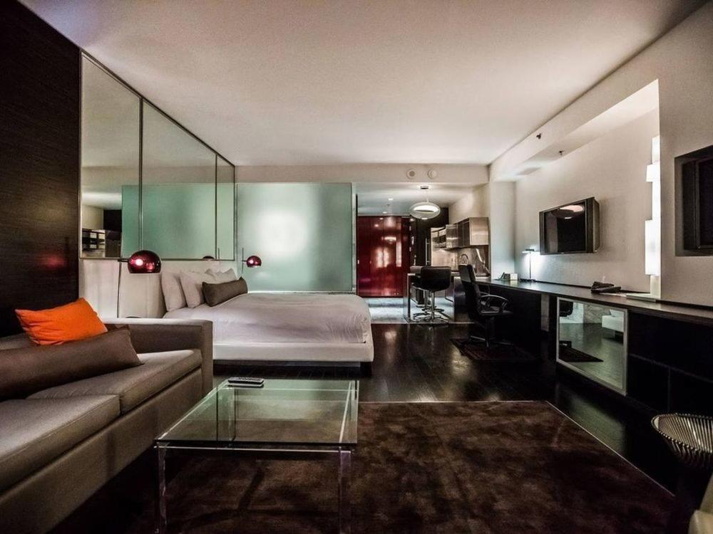 Jet Luxury At The Palms Place 4*