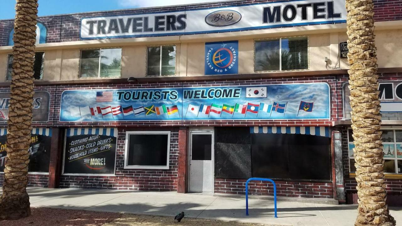 Hostel Travelers Bed & Breakfast Hostel *