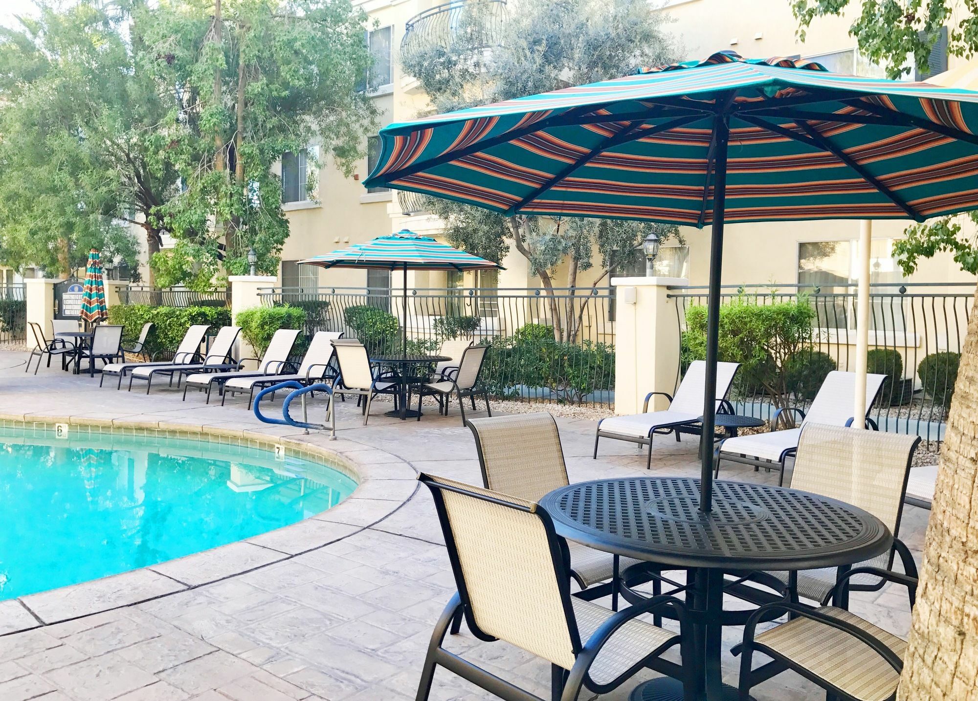 Club De Soleil All-suite 4* Las Vegas