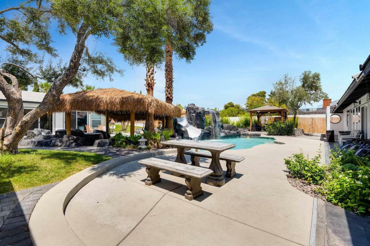 7bd 5ba Mansion W/ Lazy River Hot Tub Sleeps 26 *