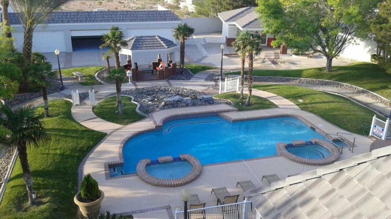 Carota - 6 Bedrooms And A Casitas Las Vegas