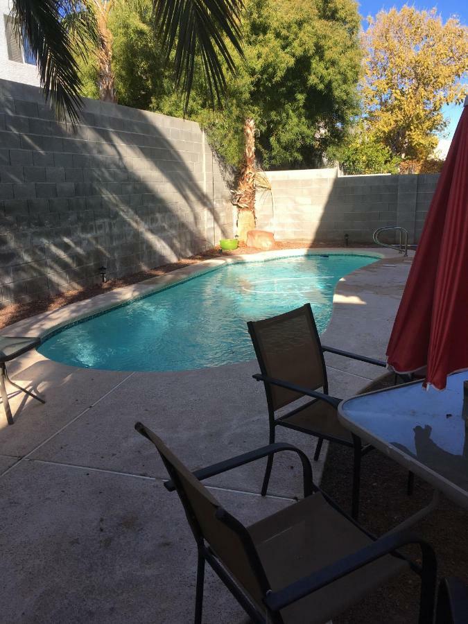 Welcome House Vegas Bed & Breakfast *