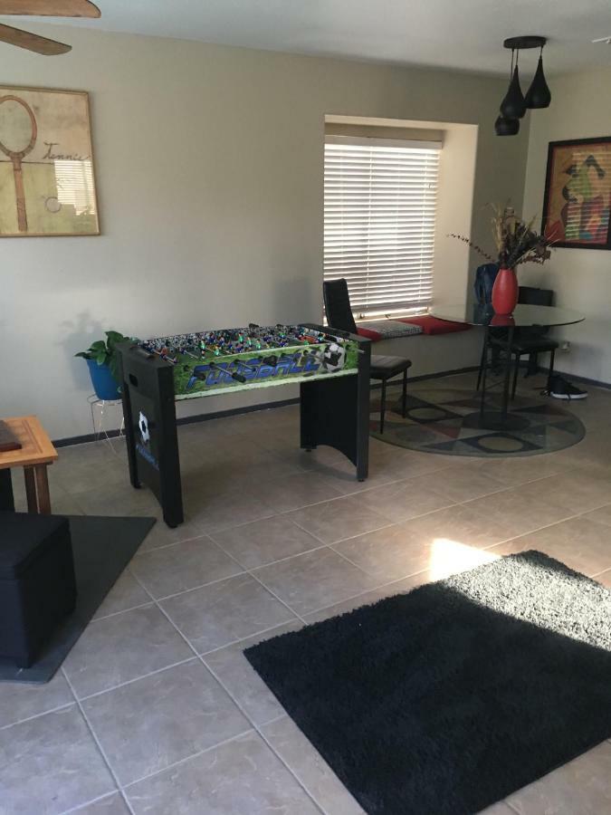 Welcome House Vegas Bed & Breakfast *