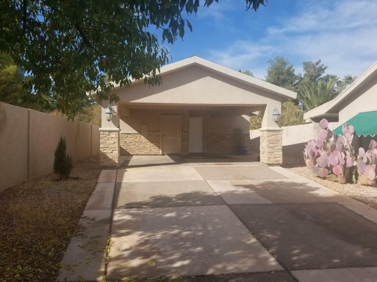 Close To Strip, Very Private, Gated, Huge Floorplan, Wifi, Washer&dryer Casa vacanze