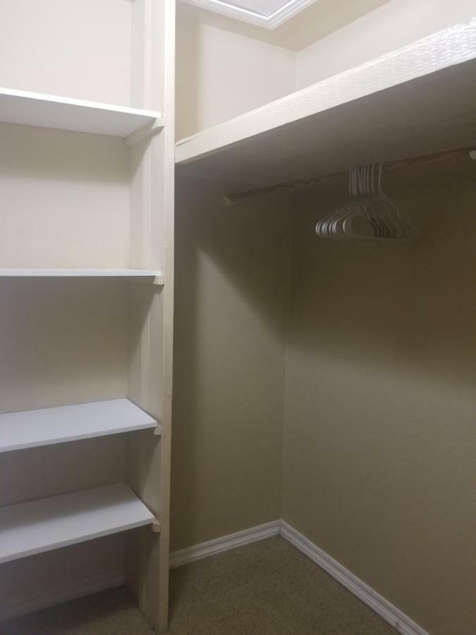 Close To Strip, Very Private, Gated, Huge Floorplan, Wifi, Washer&dryer Casa vacanze *
