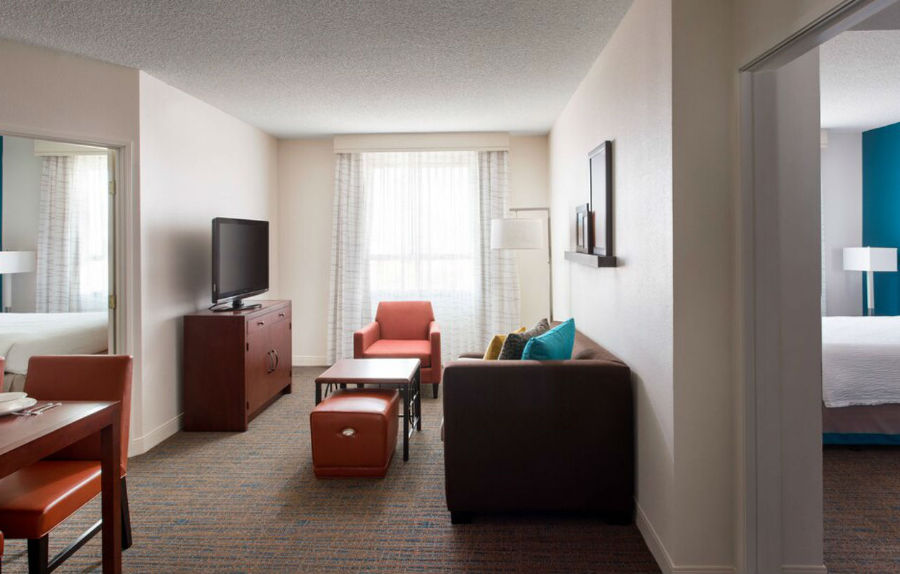 By Marriott Hughes Center Hotel Las Vegas