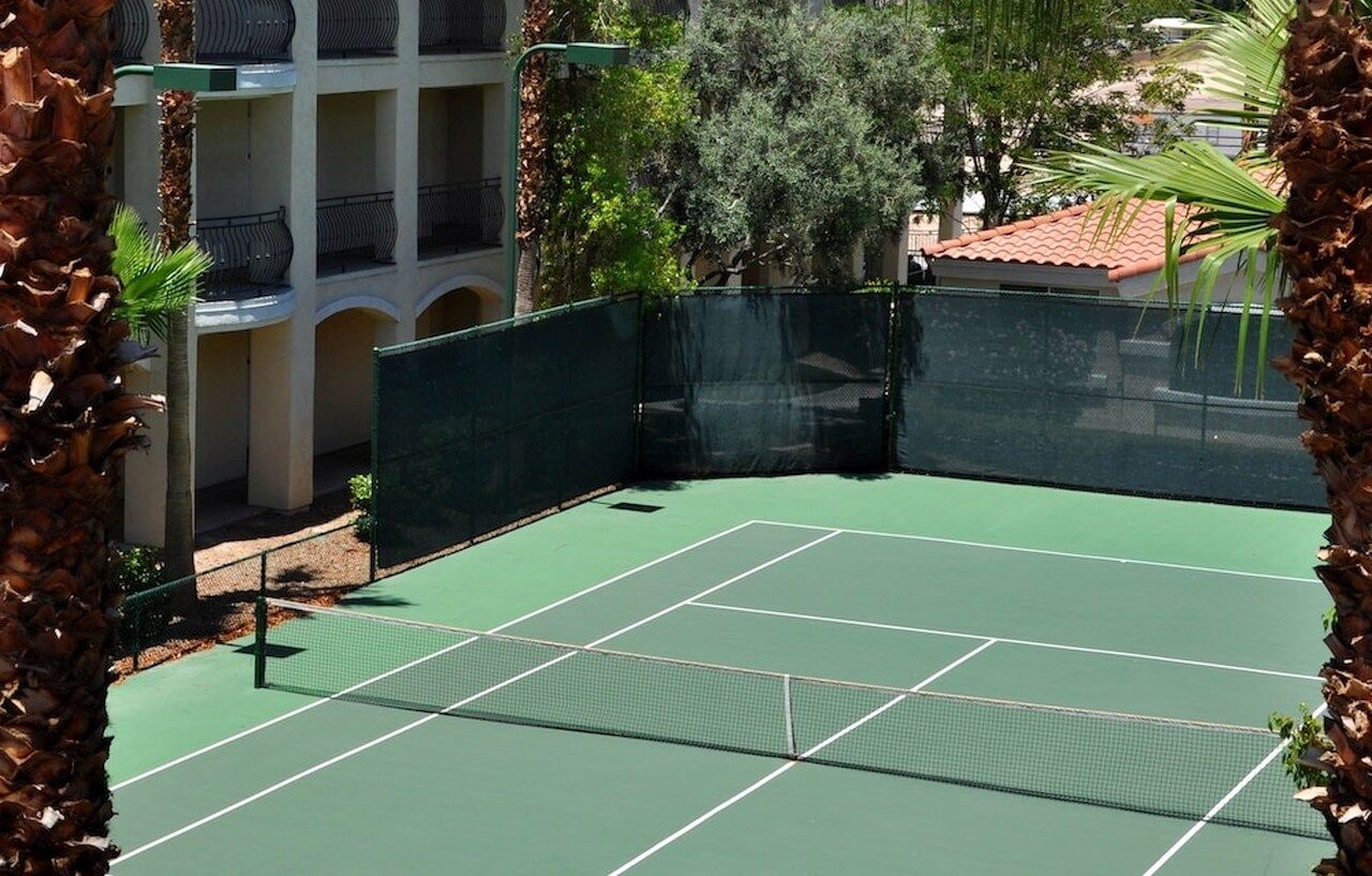 Club De Soleil All-suite Resort Las Vegas