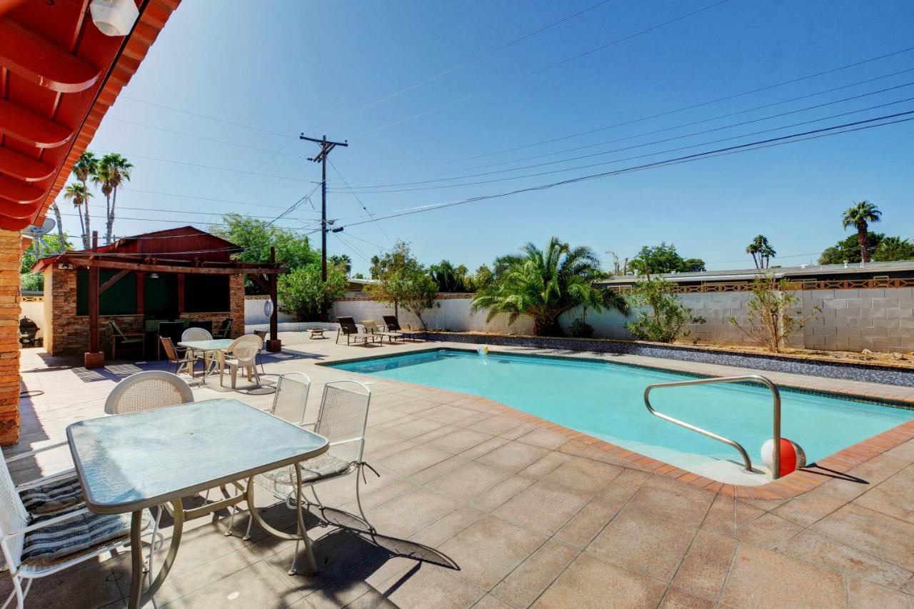 Vegas Elegance! Pool Table & Sparkling Pool!