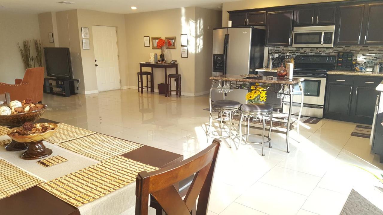 Beautiful 3 Bed/2 Bath Cozy Get Away