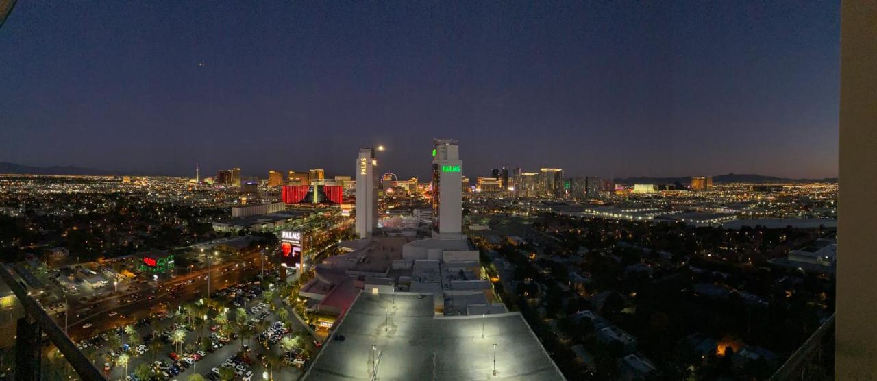 Palms Place - 27th Floor Strip View Studio Aparthotel
