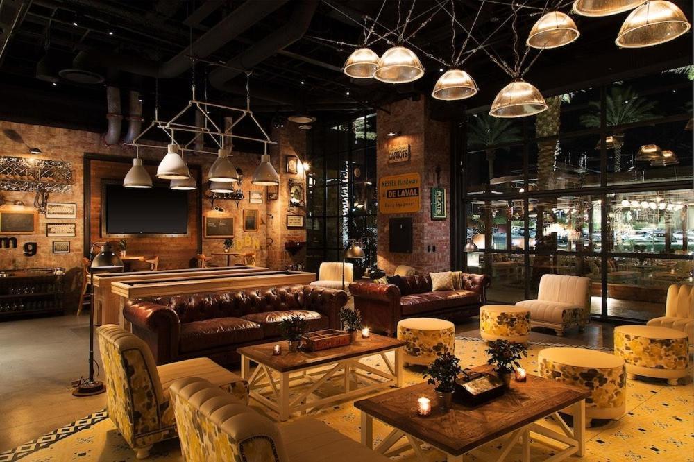 Hotel Red Rock Casino, And By Suiteness Las Vegas
